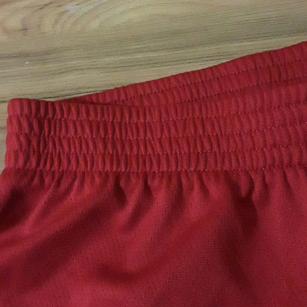 Shorts - Picture 3 of 3